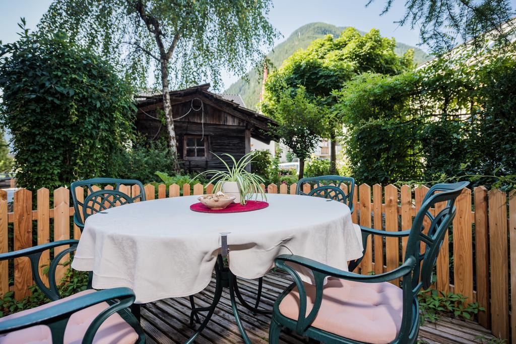 Hotel Muehlenerhof Campo Tures Exterior photo